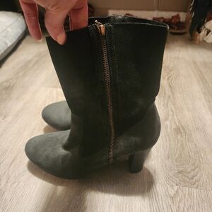 Elegant Black Ankle Booties with Side Zipper